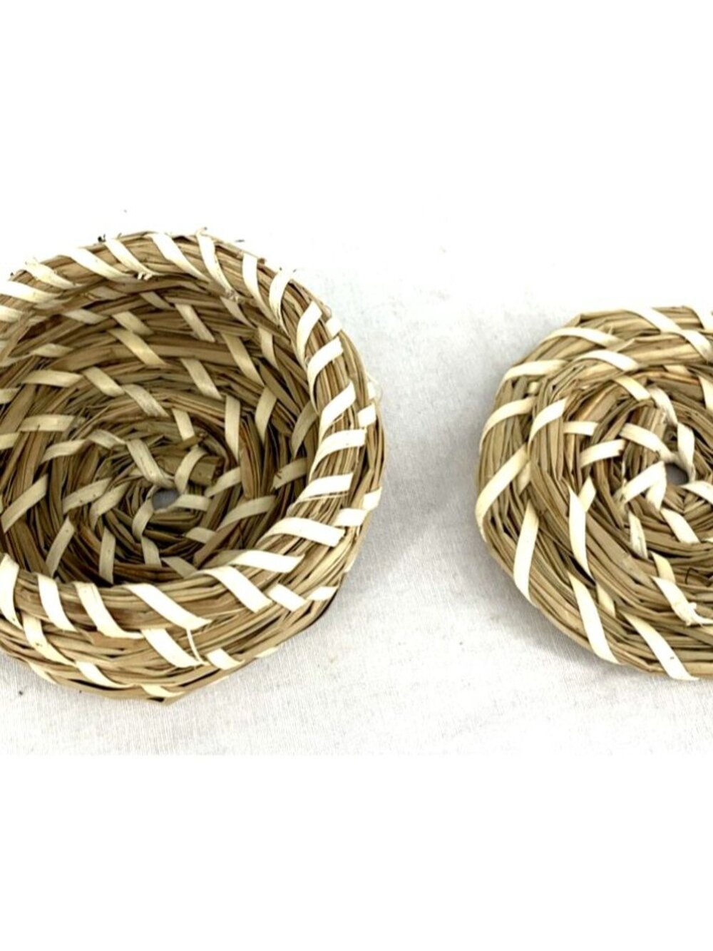 Sweetgrass Coiled Round Basket with Lid 4" - Picture 6 of 6